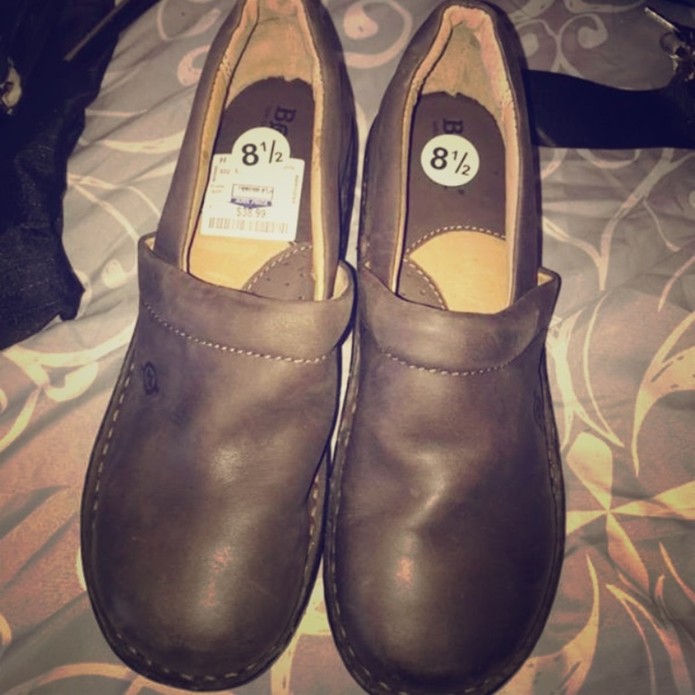 Brand new, never worn Born shoes